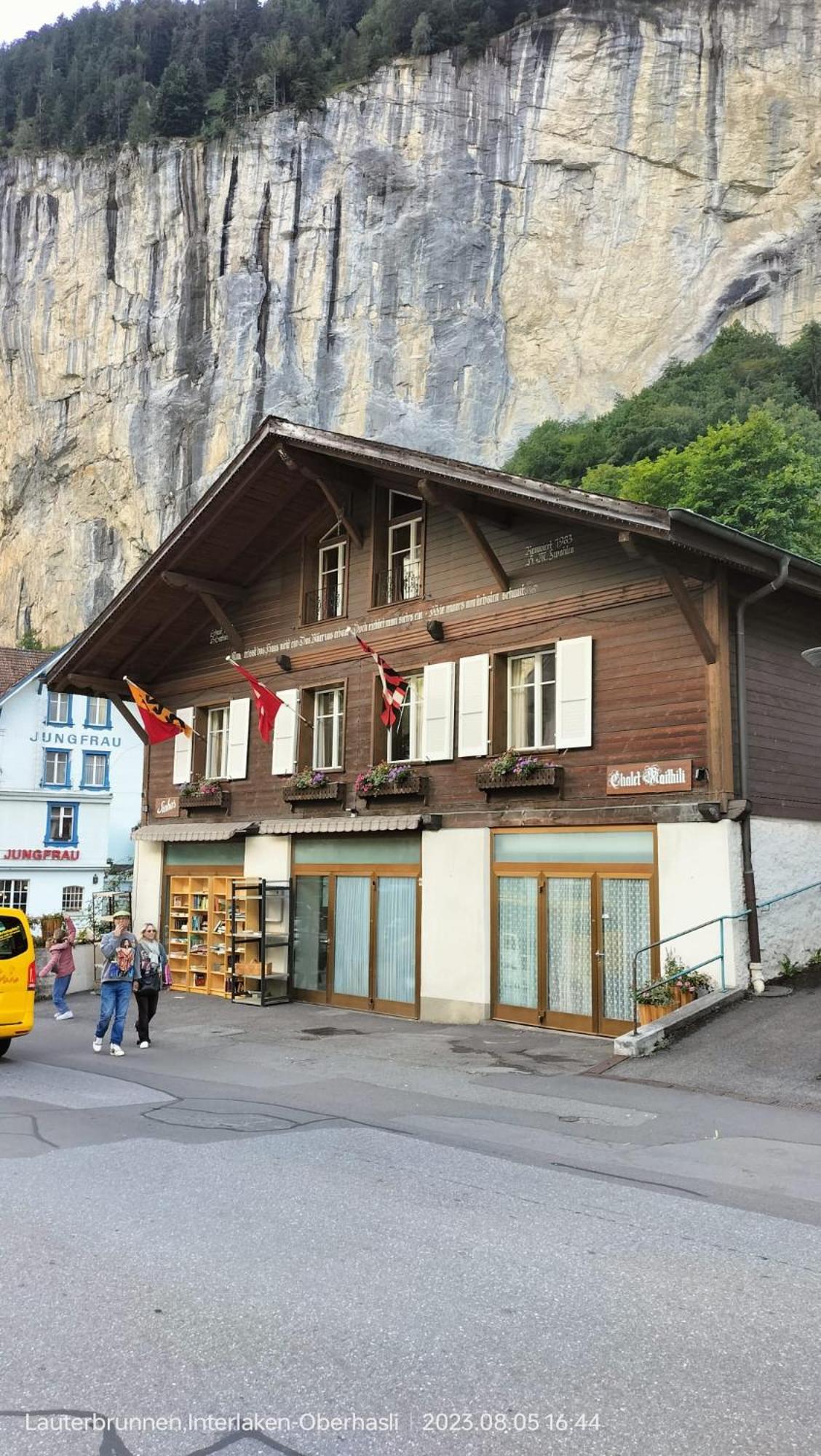 Chalet Maithili Lauterbrunnen -152-Year-Old Majestic Chalet מראה חיצוני תמונה