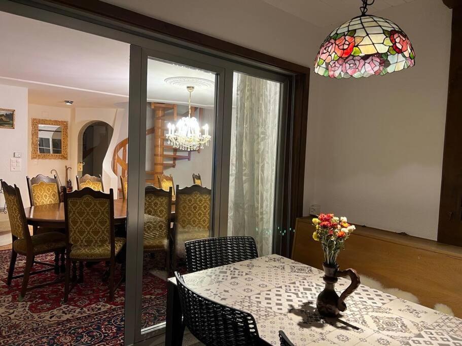 Chalet Maithili Lauterbrunnen -152-Year-Old Majestic Chalet מראה חיצוני תמונה