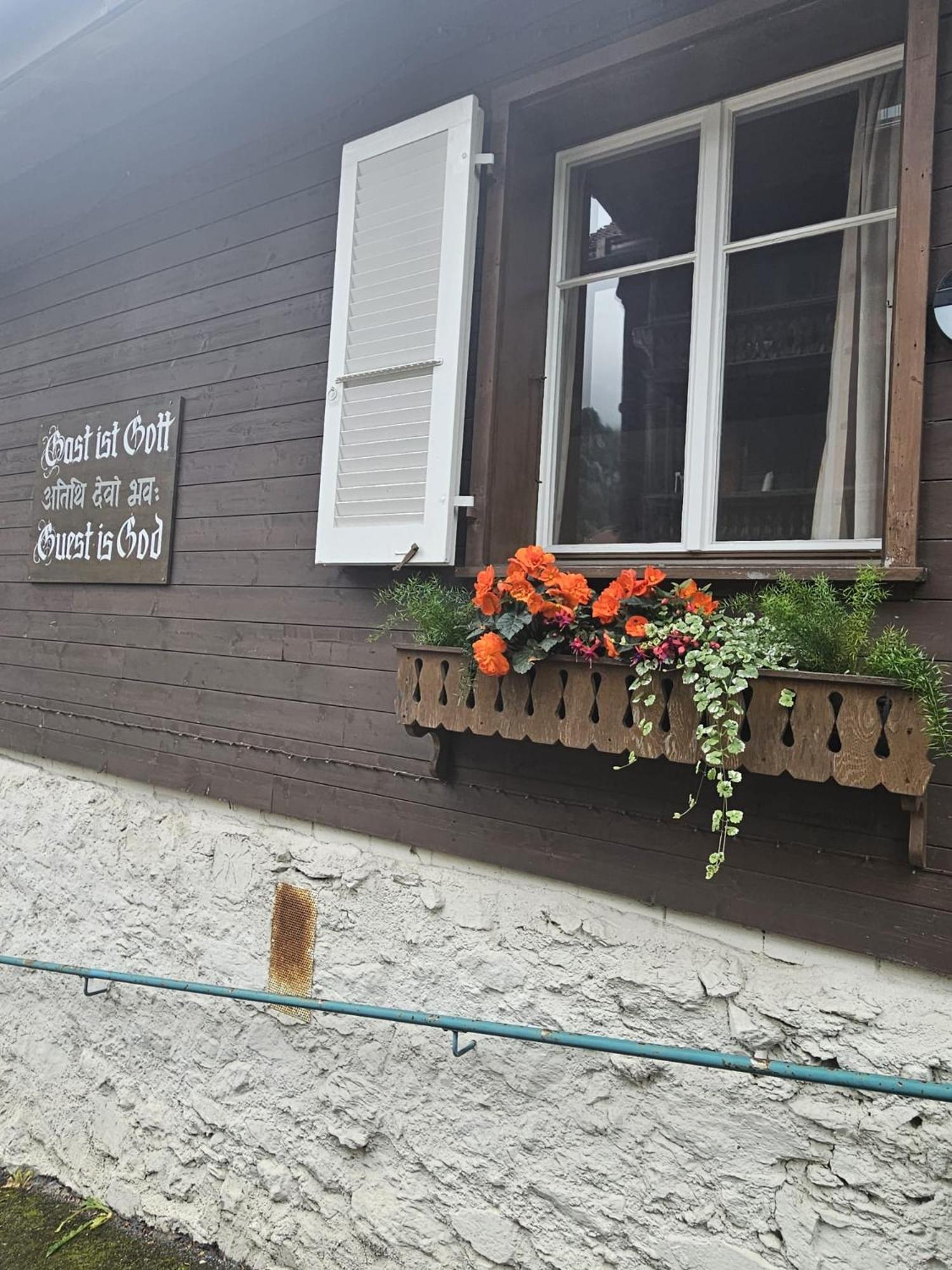 Chalet Maithili Lauterbrunnen -152-Year-Old Majestic Chalet מראה חיצוני תמונה